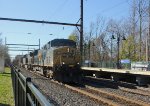 CSX 89 leads M404